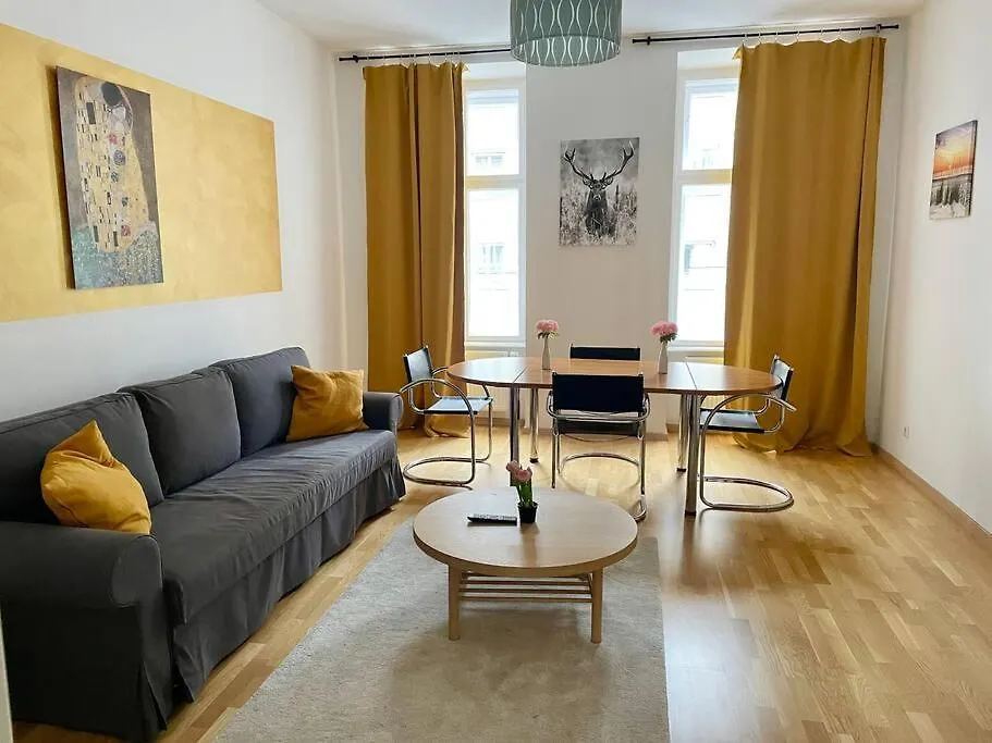 100 M2 Apartment With Free Parking - 15 Min To Center Vienna