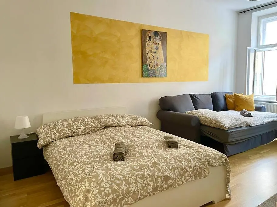 100 M2 Apartment With Free Parking - 15 Min To Center Vienna